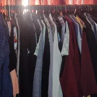 مانتوشلوار لباس جشن به دلیل کمبود جا