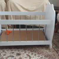 تخت نوزادی در تخت مادر ننو یک تومن