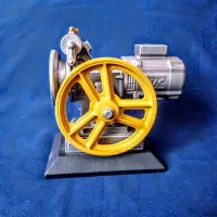 ماکت موتور آسانسور و آسیاب قهوه و فندک قدیمی