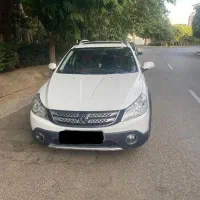 h30 کراس سفید