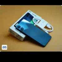 گوشی سامسونگ a06 بسیار تمیز کلی ۴ ماه کارکرده