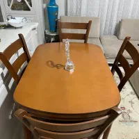 میز غذاخوری