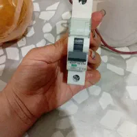 کلید منیاتوری