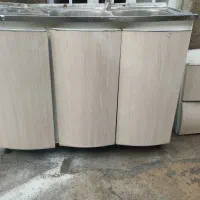 آبگرم کن ودرحیاط وظرفشویی همراه کابینتش وآبچکان|آبگرمکن، پکیج، شوفاژ|سقز, |دیوار