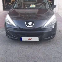 یک دستگاه خودرو 207 مدل ۴۰۳ tu3