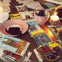 تاروت جهت استخاره آنلاین تماس بگیرین یا پیام بدین