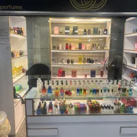 فروشنده عطر و ادکلن