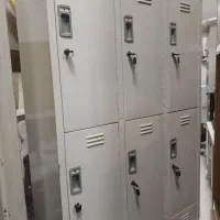 کمد فلزی ۹ در کاملا سالم در حد نونو|جاکفشی، کمد، دراور|مشکیندشت, |دیوار