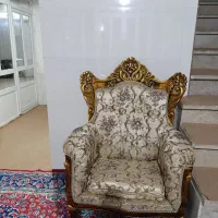 مبل سلطنتی سالم وتمیز
