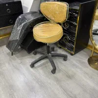 تمامی وسایل ارایشگاه ب فروش می‌رود در حد نو همگی|آرایشگاه و سالن‌های زیبایی|مرودشت, بیست متری بیمارستان|دیوار