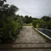 کارگر برای کار گاوداری