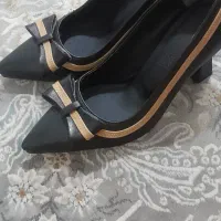کفش پاشنه بلند