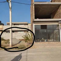 یک قطعه زمین تجاری مسکونی