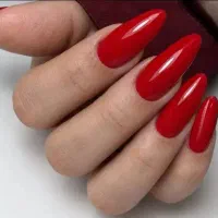 کاشت ناخن جهت جذب مدل در زرین شهر