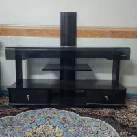 میز تلفزیون تمیز و سالم