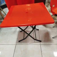 میز پلاستیکی فست فودی
