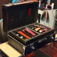 کیف ارایشی مردانه