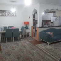 پشت بیمارستان طبقه بالا ۲خواب حیاط بزرگ ۱۲۰ متری|اجارهٔ آپارتمان|امیدیه, |دیوار