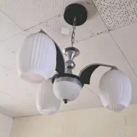 لوستر سه شاخه سفید کاملا سالم زیر قیمت