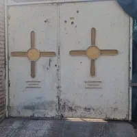 درب حیاط خانه