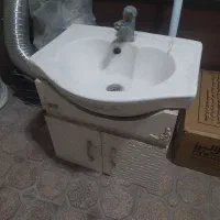 روشویی با شیر و آینه|لوازم سرویس بهداشتی|لاهیجان, کوی آزادگان|دیوار