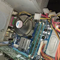 کیس مانیتور کامل ddr3 سالم و سرحال