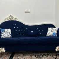 مبل۷نفره بهمراه یک ست میز چهار تایی تاشو