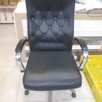 میز وصندلی اداری کارکرده