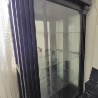 بوفه بزرگ تمام شیشه و آینه