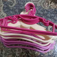 آویز (چوبکار) لباس کودک