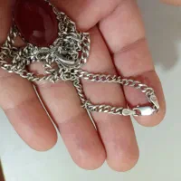 زنجیر و آویز گردنی خیلی زیبا مردانه