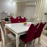 میز نهار خوری نیم ست پنج نفره جلو مبلی و دو عسلی