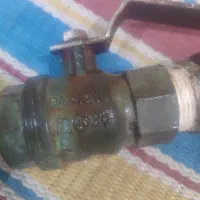 دو عدد شیر گازی|مصالح و تجهیزات ساختمان|آزادشهر, |دیوار