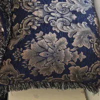 پشتی در حد نو