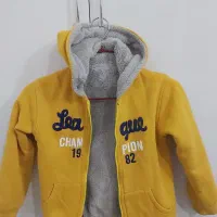 سویشرت پسرانه خارجی با کیفیت مناسب ۷ تا ۸ سال