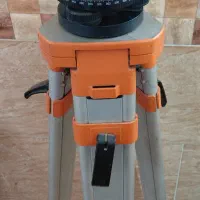 دوربین ترازیابی  Boif و سه پایه  zenit