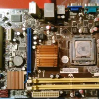 مادربرد ایسوس ddr2