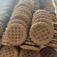 بیسکوییت رژیمی آرد جو و خرما