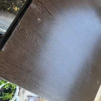 میز ۶ نفره ام دی اف باپایه آهنی سالم و تمیز