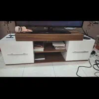 عسلی و لوستر و میز تی وی