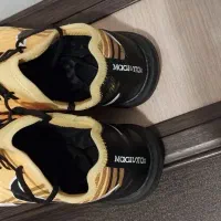 کفش ورزشی سالنی سایز ۴۱|تجهیزات ورزشی|رشت, رودباری|دیوار