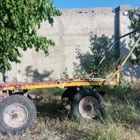 گاری چهار چرخ فرغونی