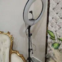 رینگ لایت سایزبزرگ و پرنور|لامپ و چراغ|گرگان, |دیوار