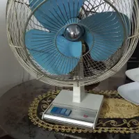 پنکه قدیمی  توشیبا بدون هیچ عیب وایراد
