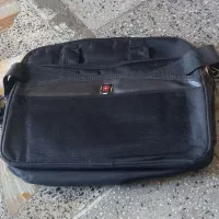 کیف مدرسه یا کیف لب تاب