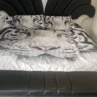 سرویس تخت دو نفره دوعدد عسلی کمد لباس