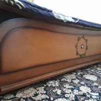 تخت چوب دو نفره