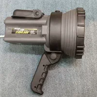 چراغ قوه‌ ، نور افکن اصلی