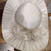 یک عدد کلاه عروس  خیلی سالم