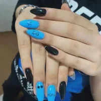 کاشت ناخن و اموزش